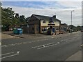 Tudor Rose pub, Long Chaulden