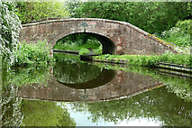 SO8687 : Flatheridge Bridge south of Greensforge in Staffordshire by Roger  D Kidd