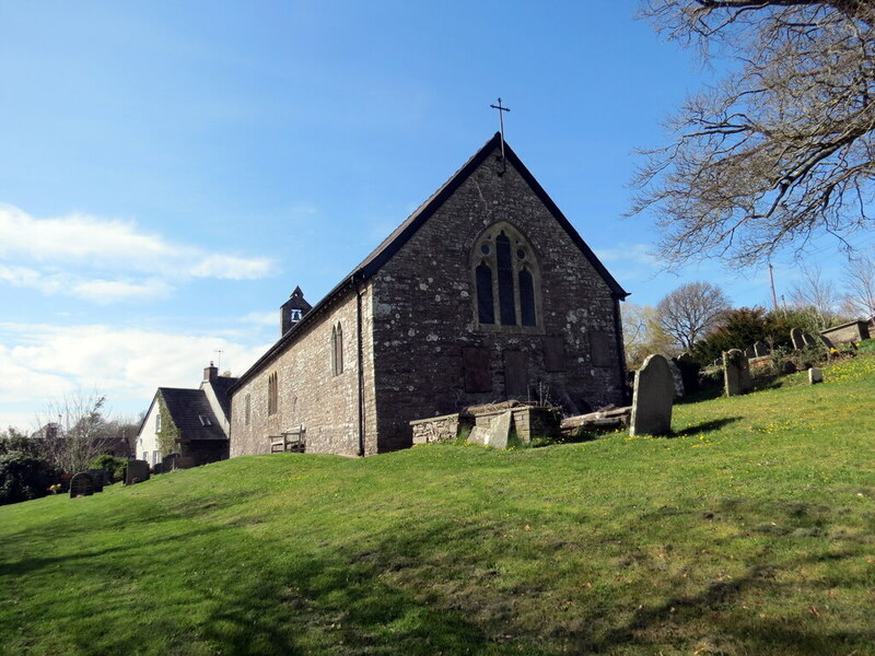 Eglwys Trallong / Trallong Church © Alan Richards :: Geograph Britain ...