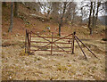 NH3214 : Old gate, Dundreggan by Craig Wallace