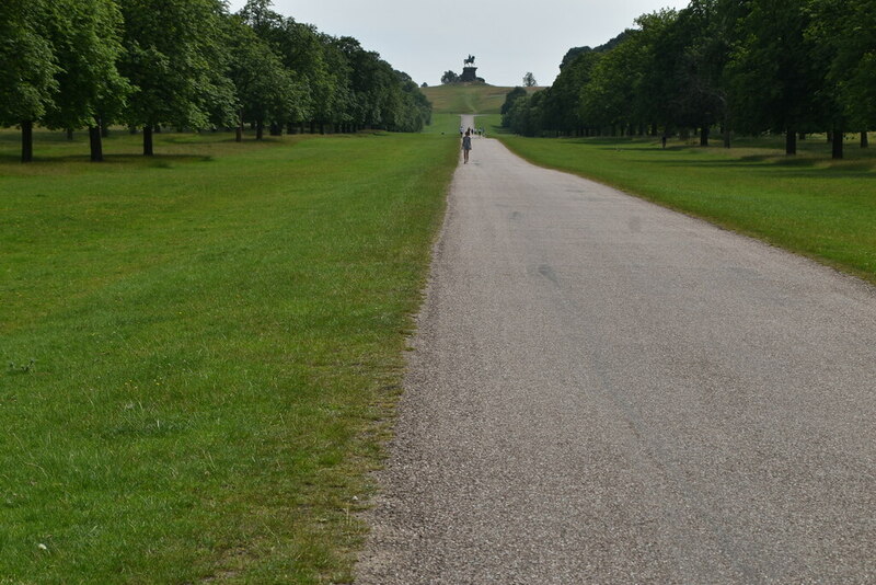 the-long-walk-n-chadwick-geograph-britain-and-ireland