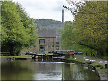 SE0623 : Rochdale Canal, Sowerby Bridge - Lock No. 2 by Chris Allen