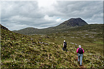 NC1708 : The start of the unmapped path to access Cùl Beag from the east by Julian Paren
