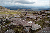 NC1408 : Pile of stones on the side of Cùl Beag by Julian Paren