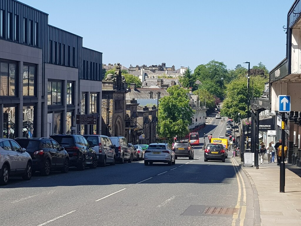 Top of Parliament Street, Harrogate © Jeff Gogarty :: Geograph Britain ...