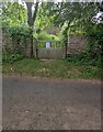 SO5225 : Churchyard entrance gate, Michaelchurch by Jaggery