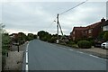 Road entering Asselby