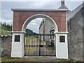 Dores Cemetery entrance