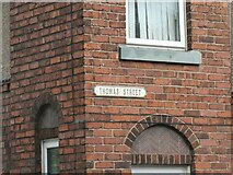 SJ2473 : Cast metal street sign, Thomas Street, Flint by David Smith