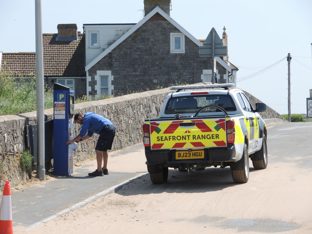 emptying-the-meters-neil-owen-geograph-britain-and-ireland