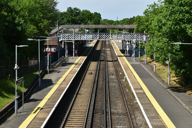 west-wickham-station-n-chadwick-geograph-britain-and-ireland