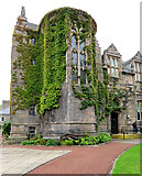 NJ9308 : New King's, University of Aberdeen by Carroll Pierce