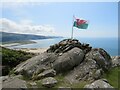SH6116 : Cairn above Barmouth by Malc McDonald
