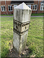 Old Milepost by the A1041, Goole Road, Snaith