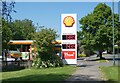 SJ9594 : Falling prices of Shell fuel by Gerald England