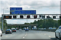 TL1702 : M25 near London Colney by David Dixon