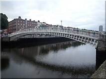 O1534 : Ha'penny Bridge, Dublin by Marathon