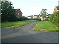 Path between Gaydon Close and Shackleton Drive