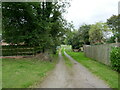 Footpath to the church, Pirton