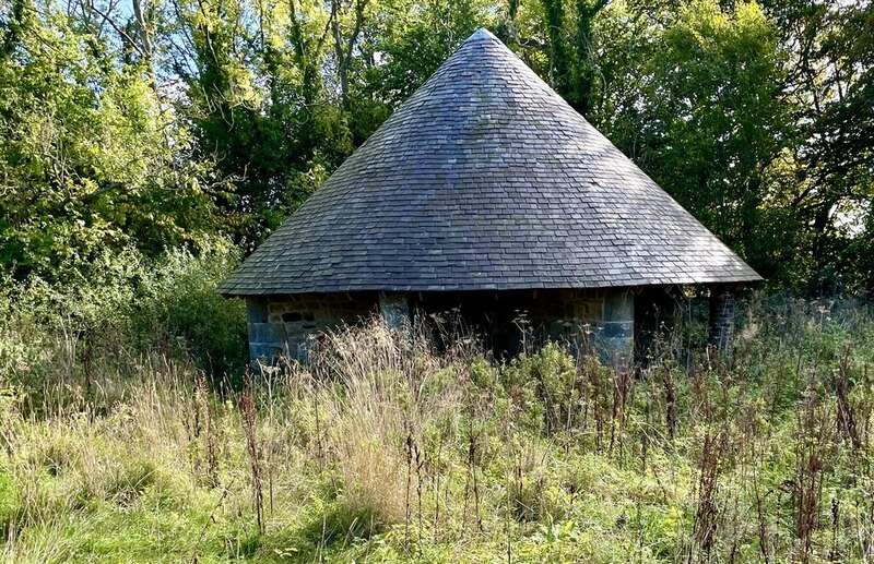 animal-shelter-newly-renovated-leanmeanmo-geograph-britain-and