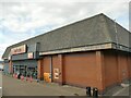 Halfords shop, North Bridge Road