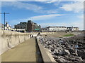 Llwybr glanmor/ Sea shore path