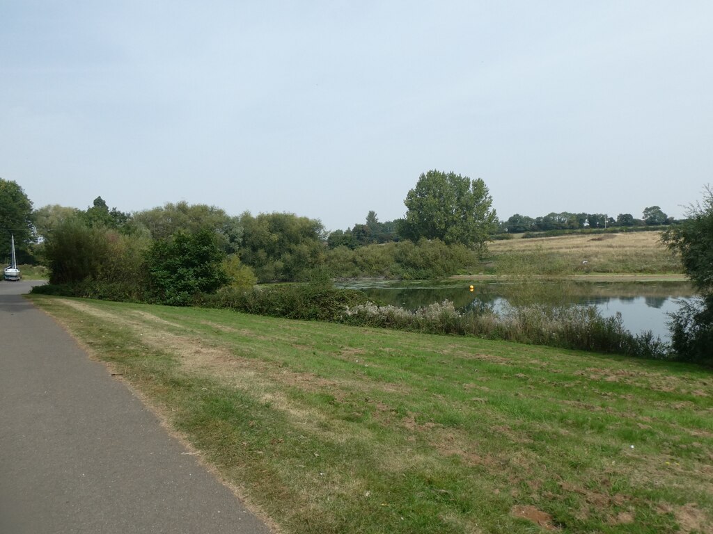 cycle-path-by-whitwell-creek-david-smith-geograph-britain-and-ireland