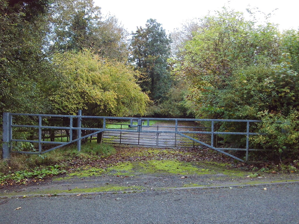 severn-trent-water-compound-off-richard-vince-geograph-britain