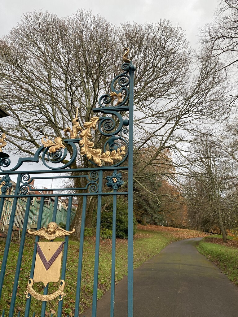 Entrance To Belle Vue Park © Alan Hughes Geograph Britain And Ireland