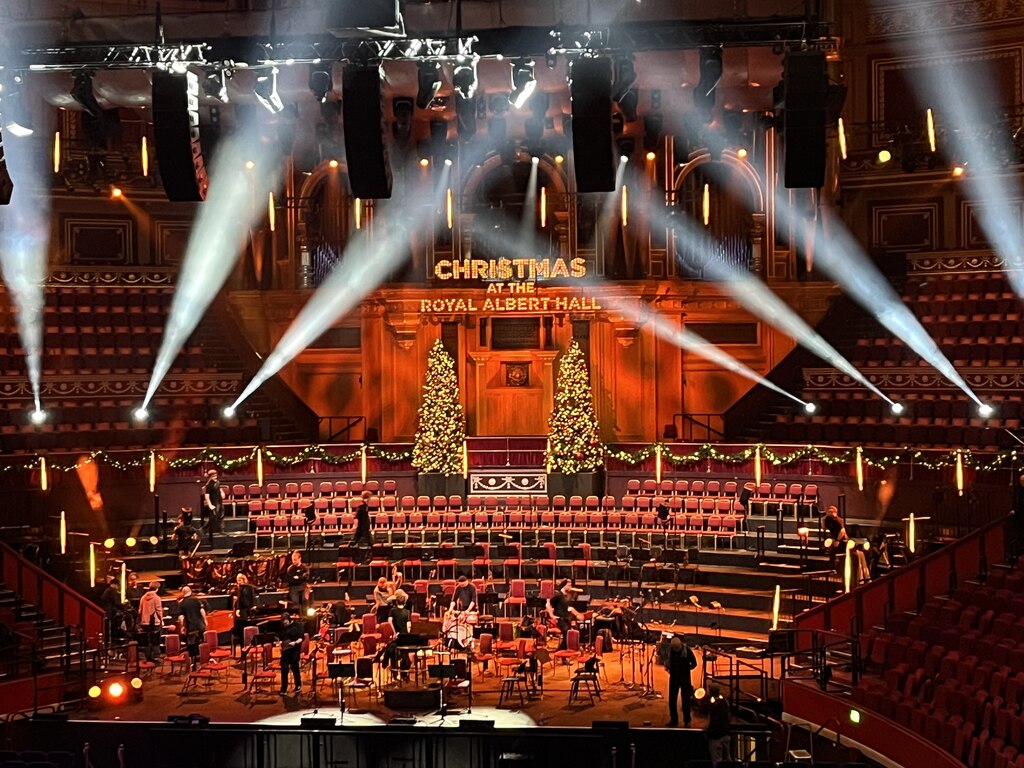 Christmas at the Royal Albert Hall © Marathon Geograph Britain and