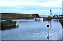 NJ2371 : Lossiemouth Harbour by Richard Sutcliffe