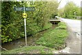 Footpath sign in Syreford