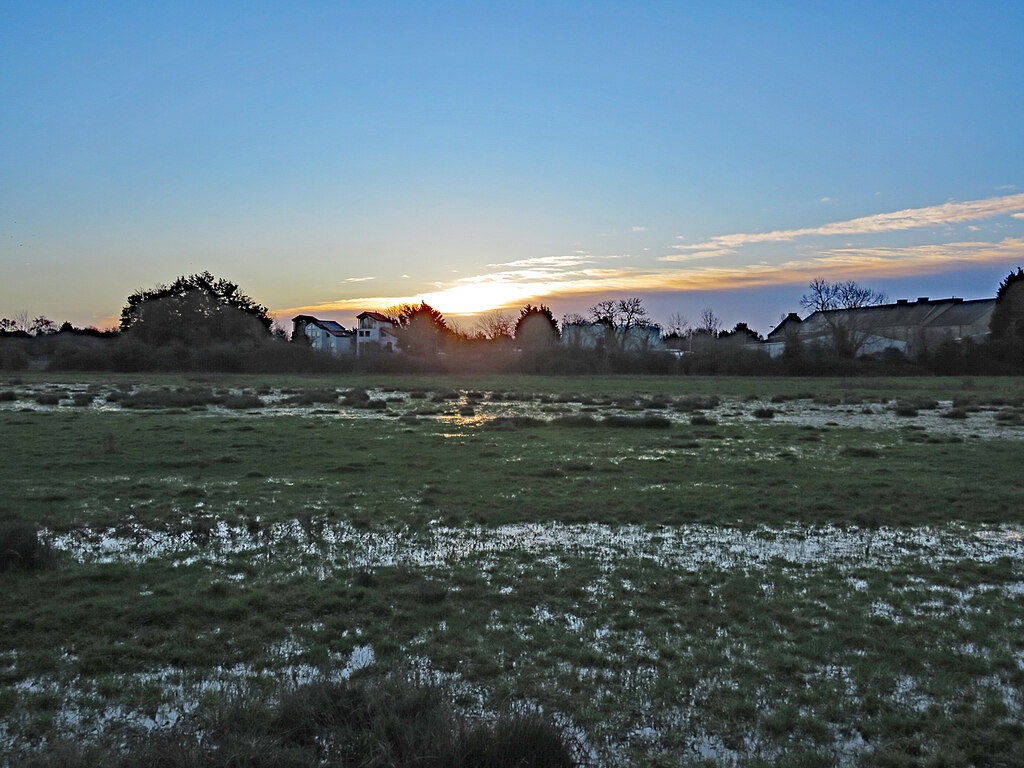 sun-rising-on-new-year-s-day-john-sutton-geograph-britain-and-ireland