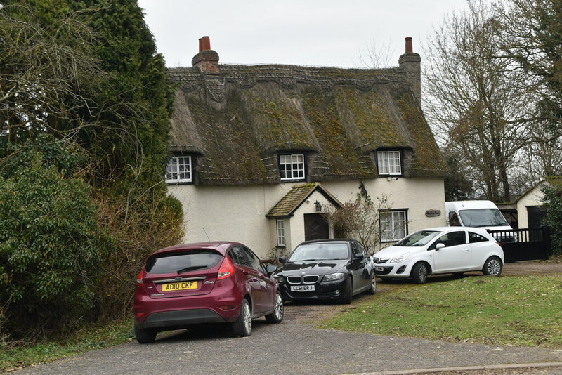 Halfway House © N Chadwick Geograph Britain and Ireland