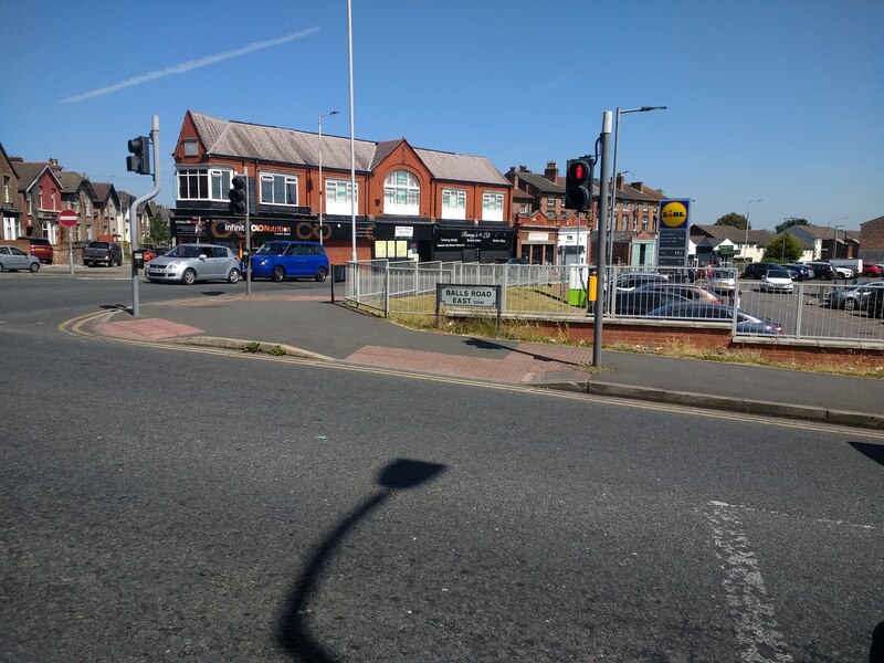 Shops Behind Balls Road East Road Sign © Shikari Geograph Britain And Ireland