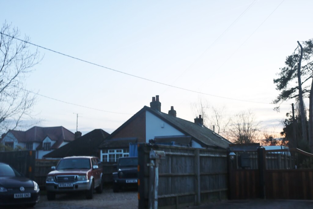 Houses on Marsh Road, Clanking © David Howard :: Geograph Britain and ...