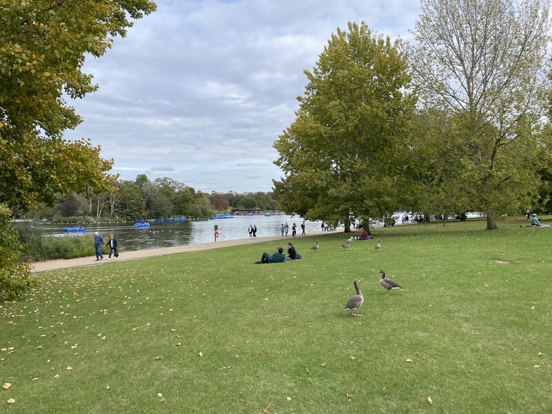 Enjoying The Serpentine © Mr Ignavy :: Geograph Britain and Ireland