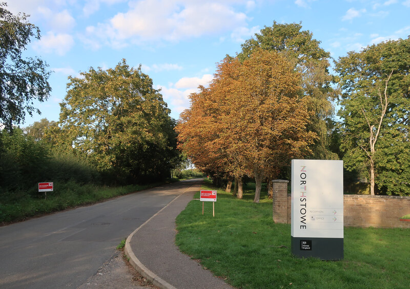 Rampton Road © Hugh Venables :: Geograph Britain And Ireland