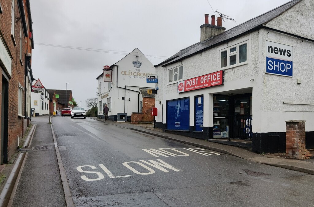 fleckney-post-office-along-the-high-mat-fascione-geograph