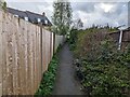 Footpath between Oak Street and Hill Crescent