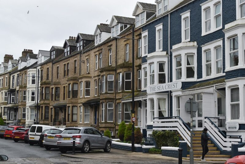 Accommodation In West End Road © David Martin :: Geograph Britain And 