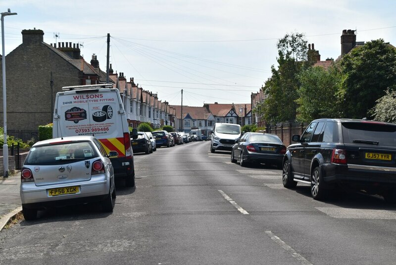 Romford Avenue © N Chadwick :: Geograph Britain And Ireland