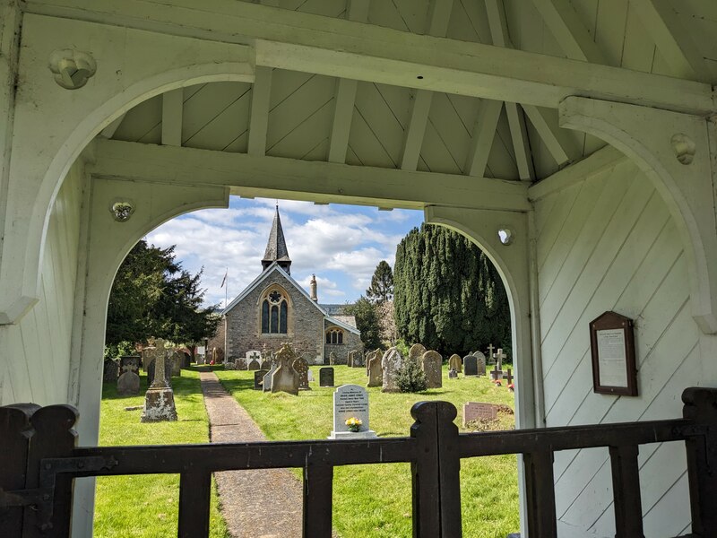 St. Mary's church (Bucknell) © Fabian Musto :: Geograph Britain and Ireland