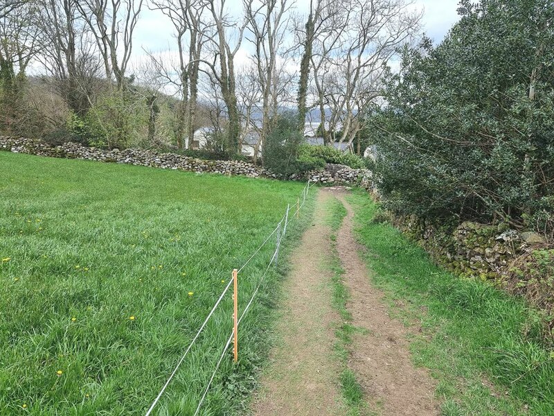 Footpath above Eden Mount © Oliver Dixon :: Geograph Britain and Ireland