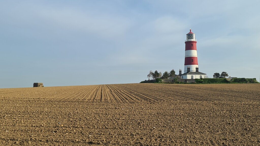 Happisburgh lighthouse and cottages © Chris Morgan :: Geograph Britain ...