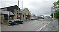 Bradford Road (B6157), Stanningley