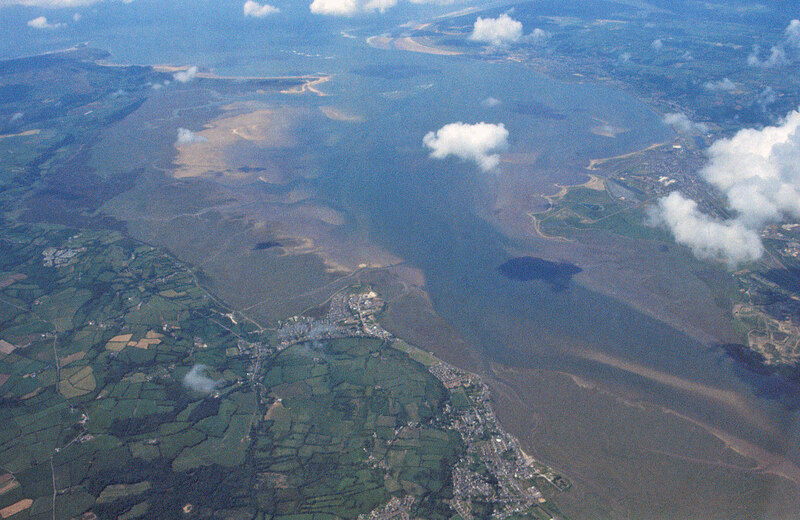 Loughor Estuary from the air, 1998 © Derek Harper :: Geograph Britain ...