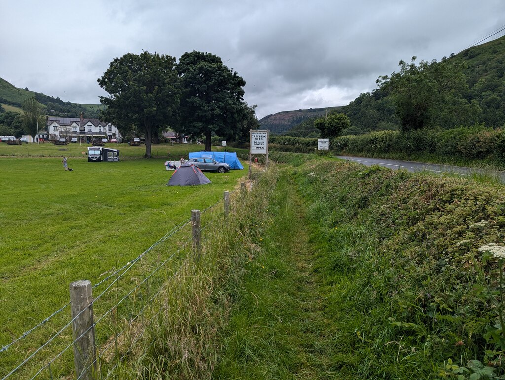 Roadside Path Next To Abbey Grange Camp © Tcexplorer :: Geograph 