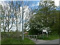 Pedestrian access to Countess of Chester Country Park from A5480