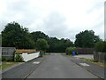 Looking along Manor Grove towards Fifield Road